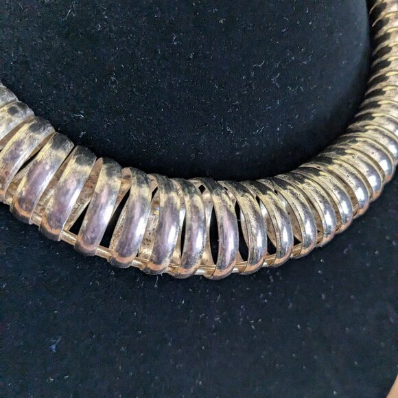 Spiral Coil Statement Necklace Choker Gold Tone Glam Party Adjustable - Picture 4 of 10